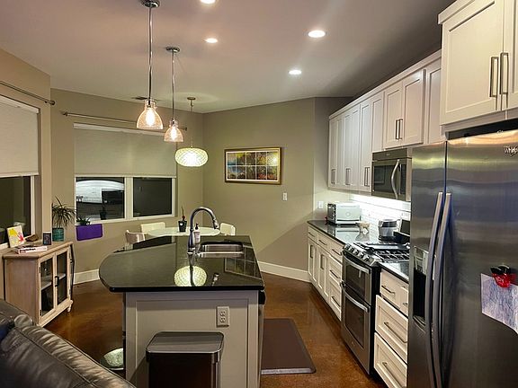 5th image of 5503 Clay Ave #B