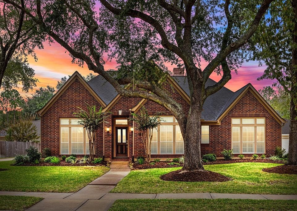 1st image of 1919 Stormcroft Cir