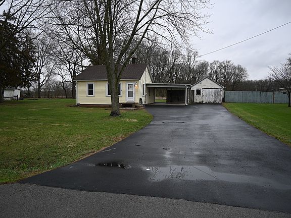 3rd image of 185 W Southmor Rd