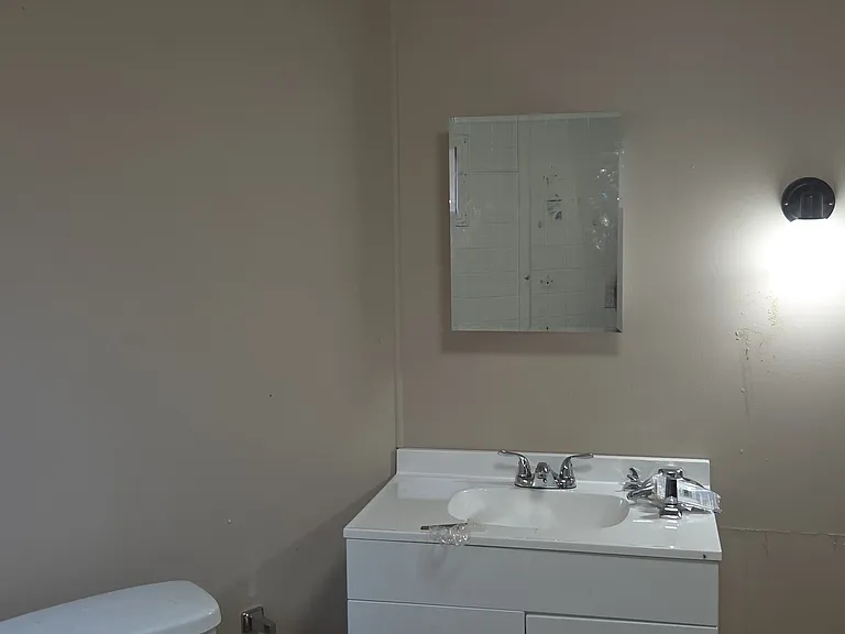 8668 Doris St — Photo 4