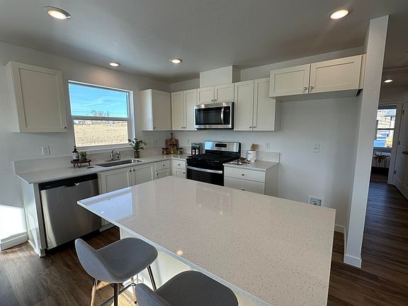 6th image of this home