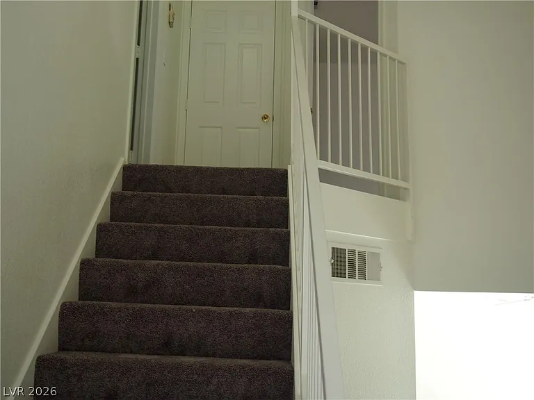 7724 Bauble Ave — Photo 6