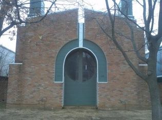 613 W Union Bower Rd, Irving, TX 75061