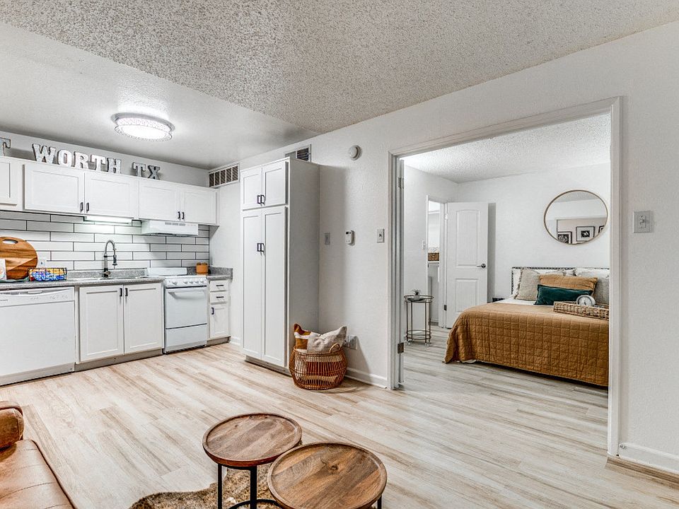 Fusion Fort Worth - Renovated Living Area, Kitchen, and Bedroom *Select Units