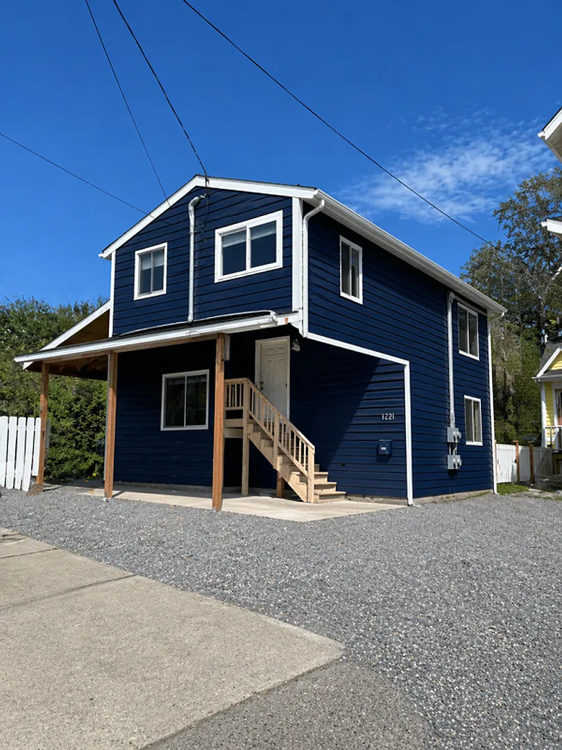 Limited-Time Offer: $25 Application Fee, Apply Today! 3 Bedroom, 1.5 Bath Single Family Home — Photo 1