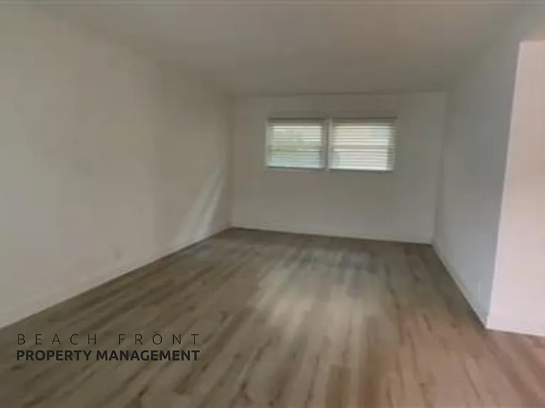 313 Calle Miramar — Photo 8
