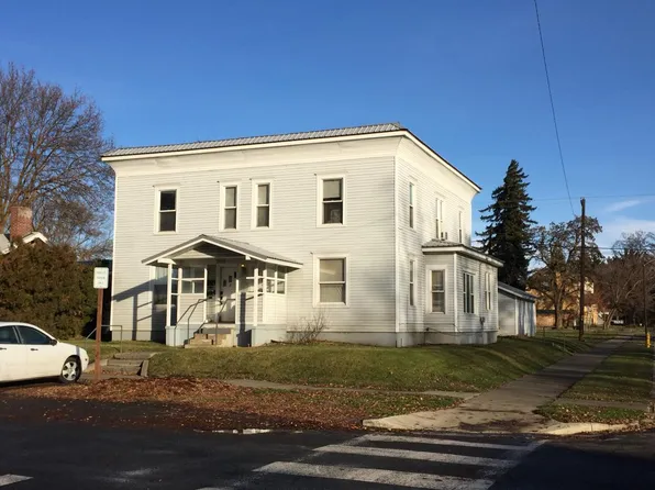 300 N Sprague St APT 3, Ellensburg, WA 98926