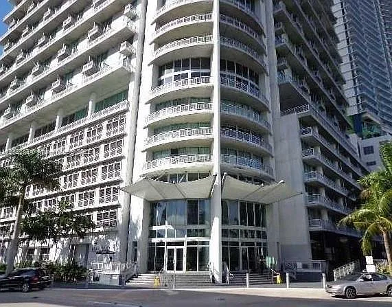 690 SW 1st Ct #1825 — Photo 3