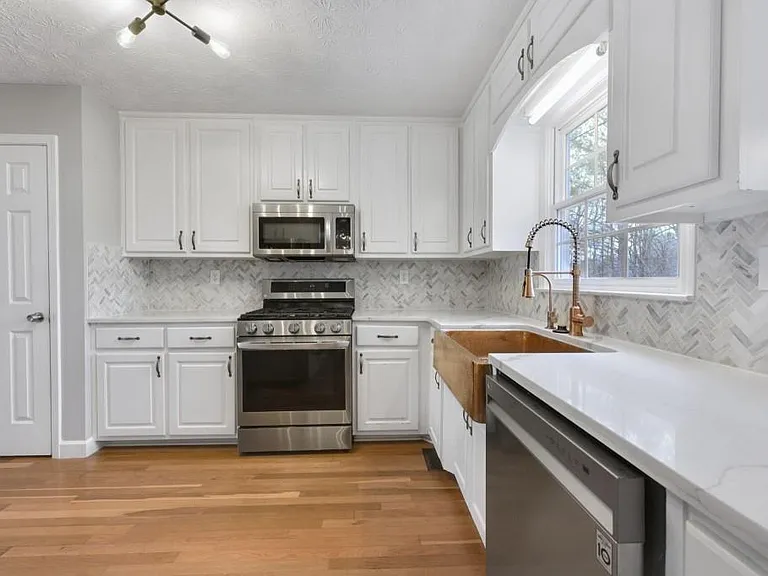 3997 Riversong Ct — Photo 2