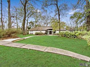 11822 Oak Shadow Ave, Baton Rouge, LA 70810