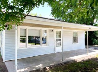 418 N Flora St, Wichita, KS 67212