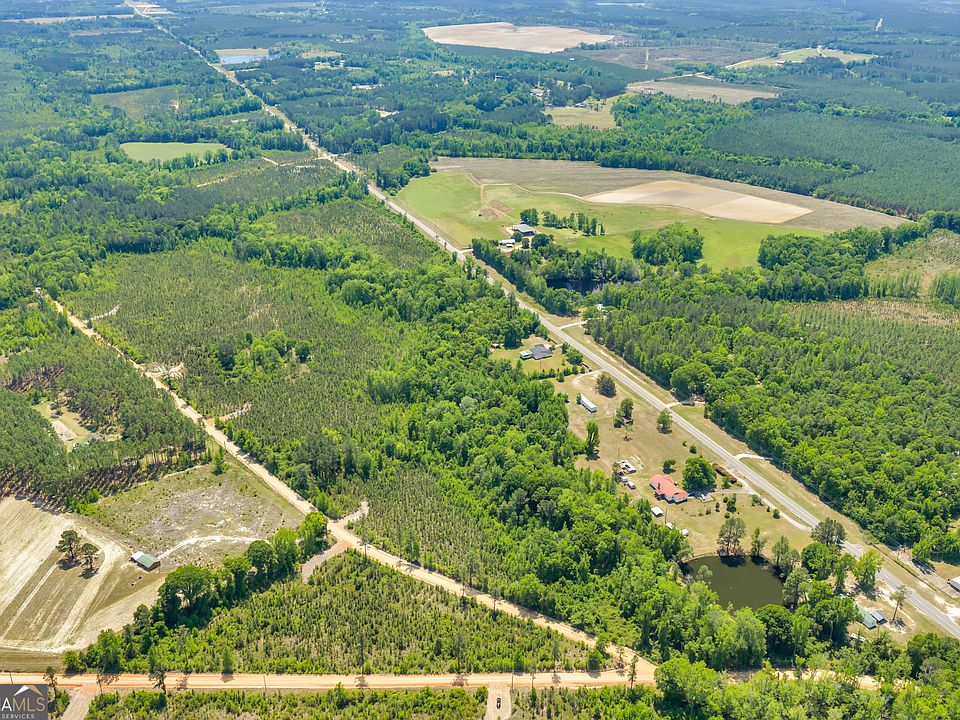 1st image of 12 Graham Ln