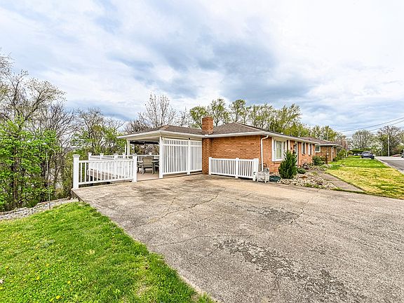 5th image of 79948 Grandview Ave
