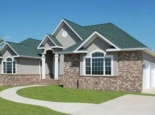 74 Pleasant View Rd, Slayton, MN 56172