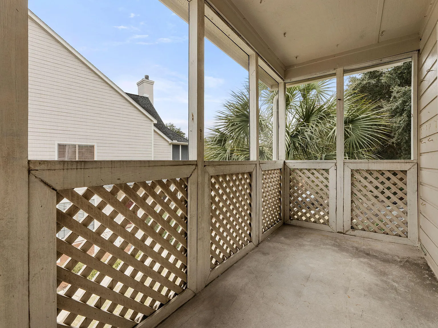 2 bed, 2.0 bath, 1164 sqft, $2,695 — Photo 2