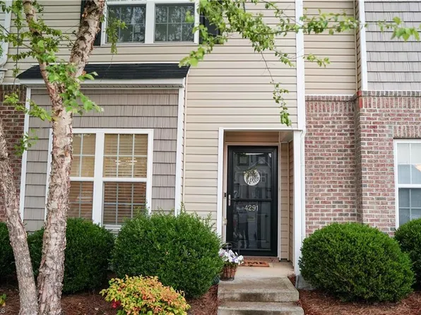 4291 Youngstown Dr, Greensboro, NC 27405