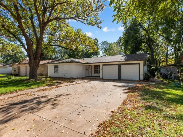 2210 Hackberry Dr, Arlington, TX 76013
