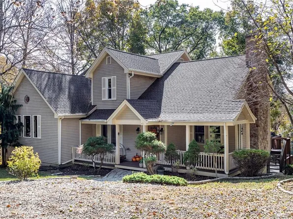 3C Flak Lane, New Fairfield, CT 06812