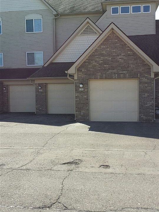 1st image of 816 Brandon Ave #1