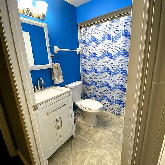 111 Lindale St — Photo 17