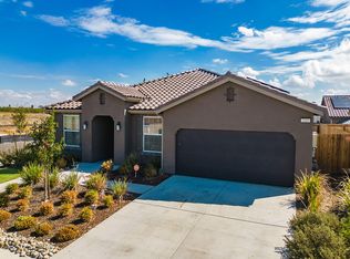 1180 Narwhal Ave, Lemoore, CA 93245