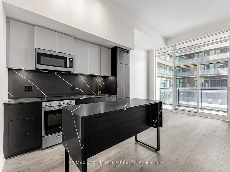 285 Dufferin St #706 — Photo 9