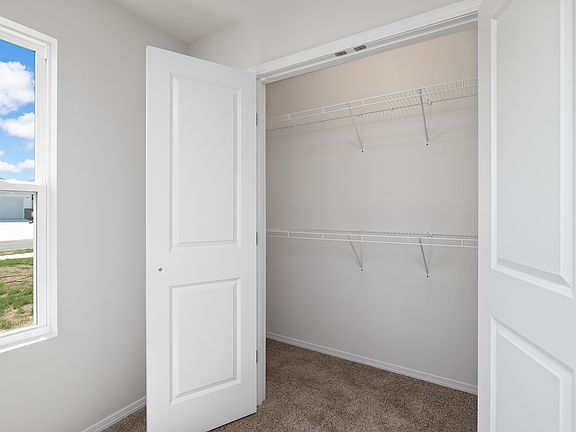 Bedroom 2 Closet