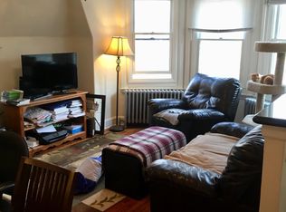 4211 Pine St #3R, Philadelphia, PA 19104