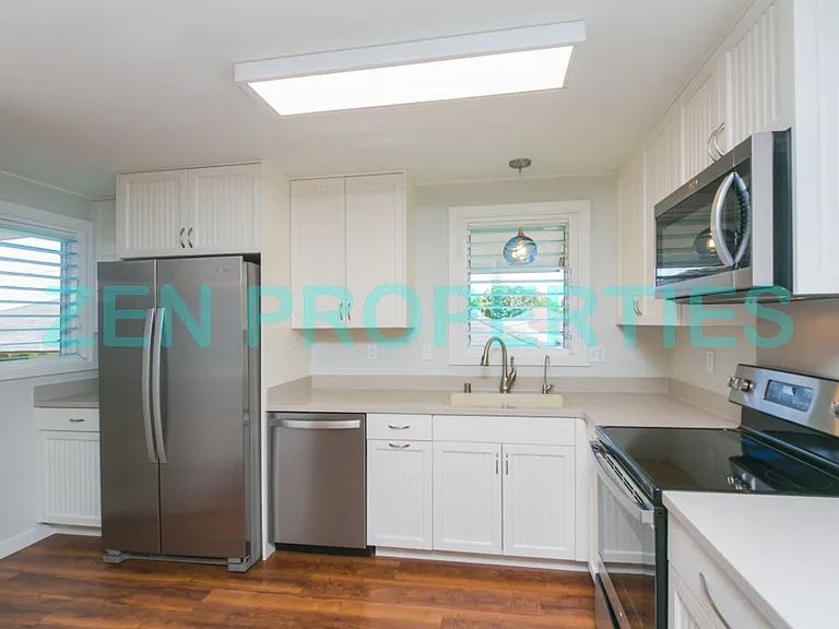 3167 Charles St — Photo 9