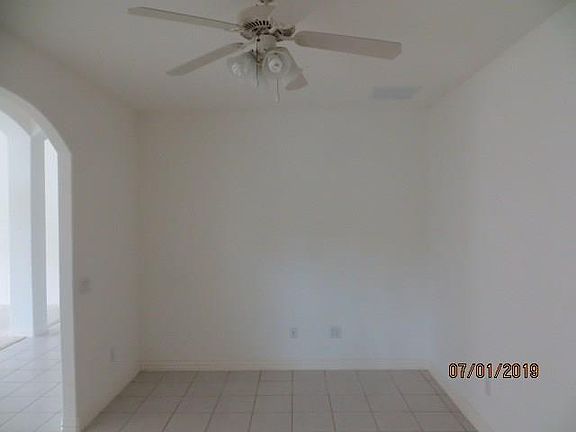 5th image of 9101 Grandview Dr