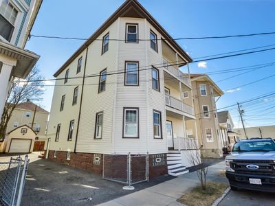 154 Tallman St, New Bedford, MA, 02746