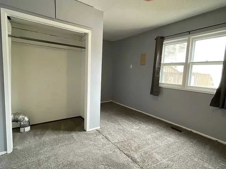 1119 Market St — Photo 11