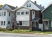 1st image of 3018 Peach St