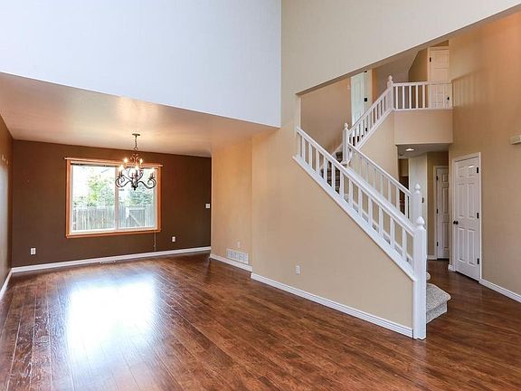 Dining & Formal sitting room