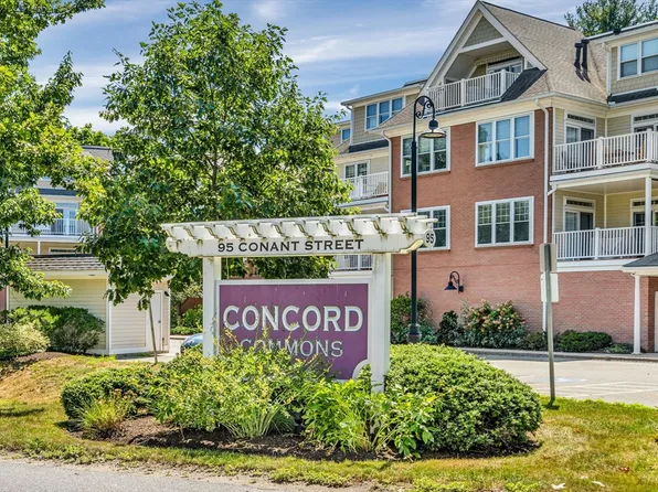 95 Conant St Unit 310, Concord, MA 01742