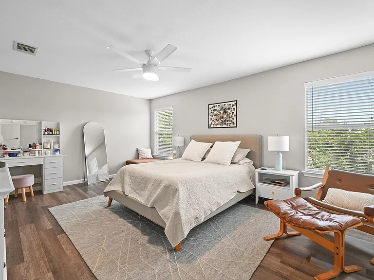 1414 Strickland Dr — Photo 15