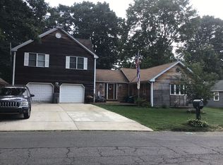 12 Phelan St, Plainville, CT 06062