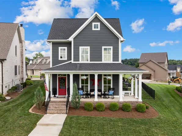 346 Meadowdale Ln, Bowling Green, KY 42103