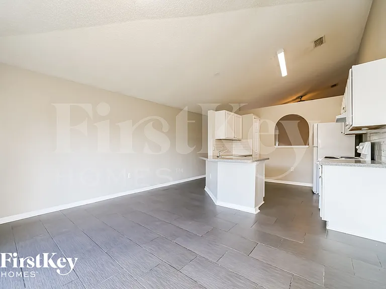 3413 Alec Dr — Photo 5