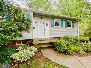 8513 Wagon Wheel Rd, Alexandria, VA 22309