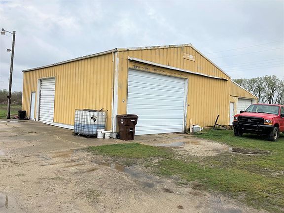 3rd image of 5368 N 13000w Rd