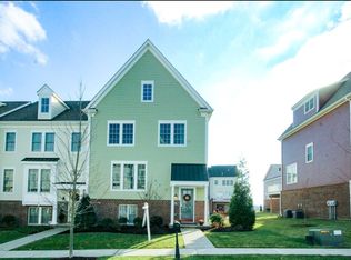 1311 Village Ln, Bridgeville, PA