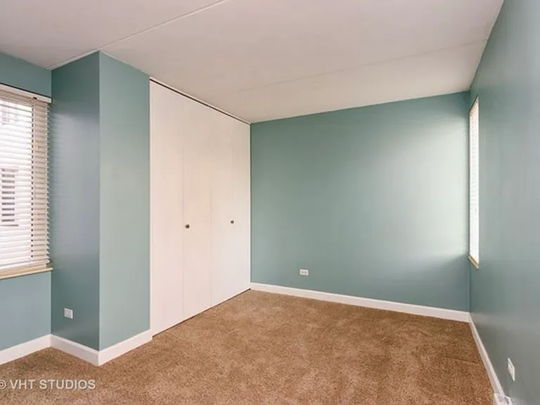 342 W Miner St #2B — Photo 5