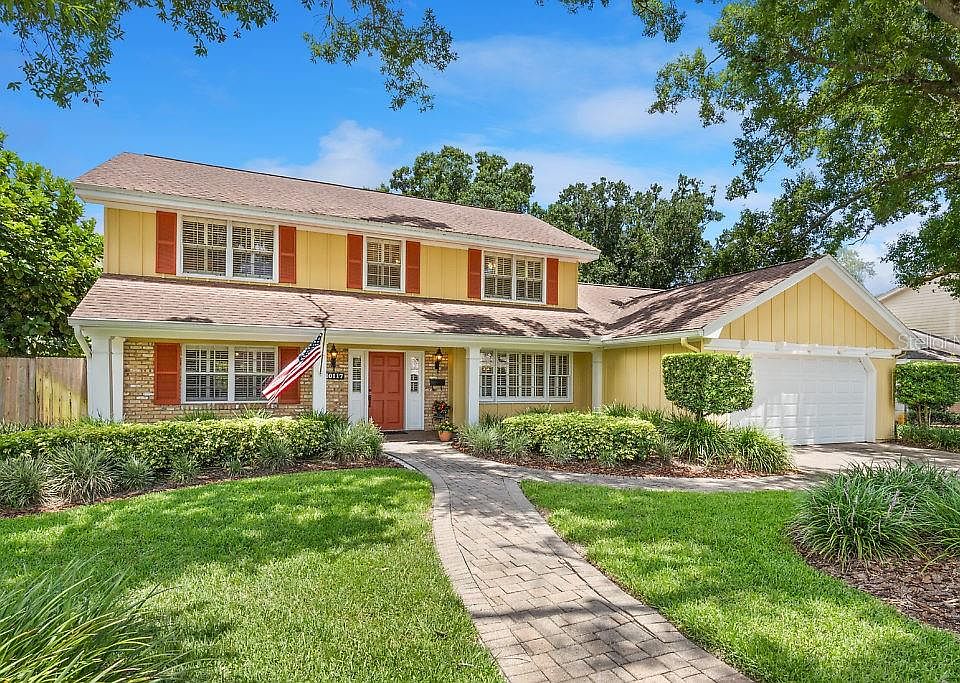 2nd image of 10117 Hampton Pl