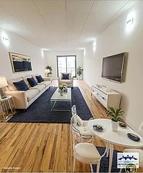 143-51 Roosevelt Avenue, #4J