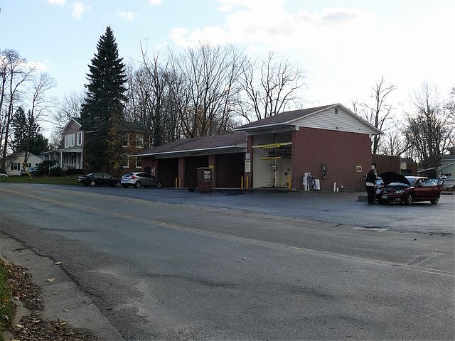 2nd image of 100 W Mainstreet