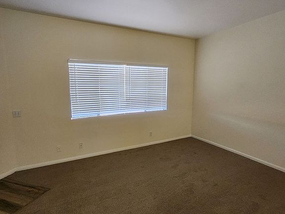 4th image of 200 S 13th St APT 306