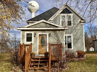 111 4th St S, Grove City, MN 56243