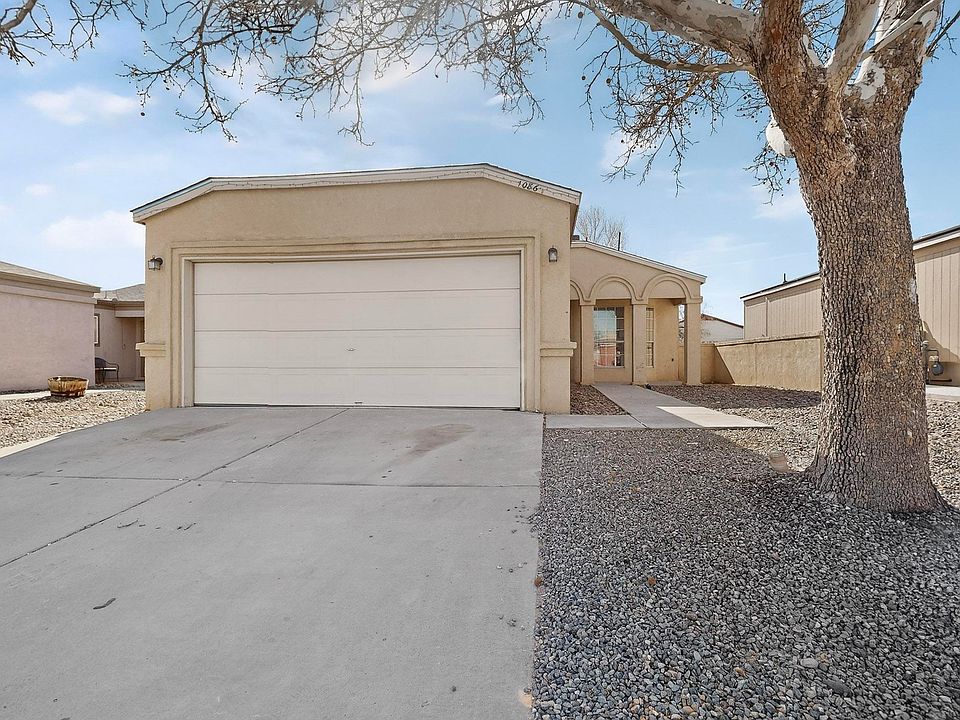 1st image of 1086 Cactus Dr NE