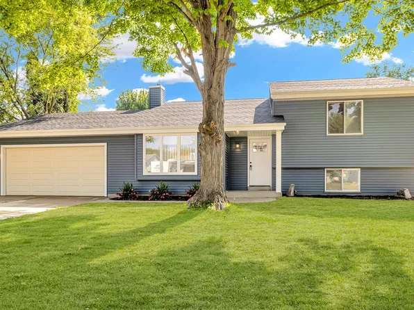 152 Pheasant LANE, Fredonia, WI 53021